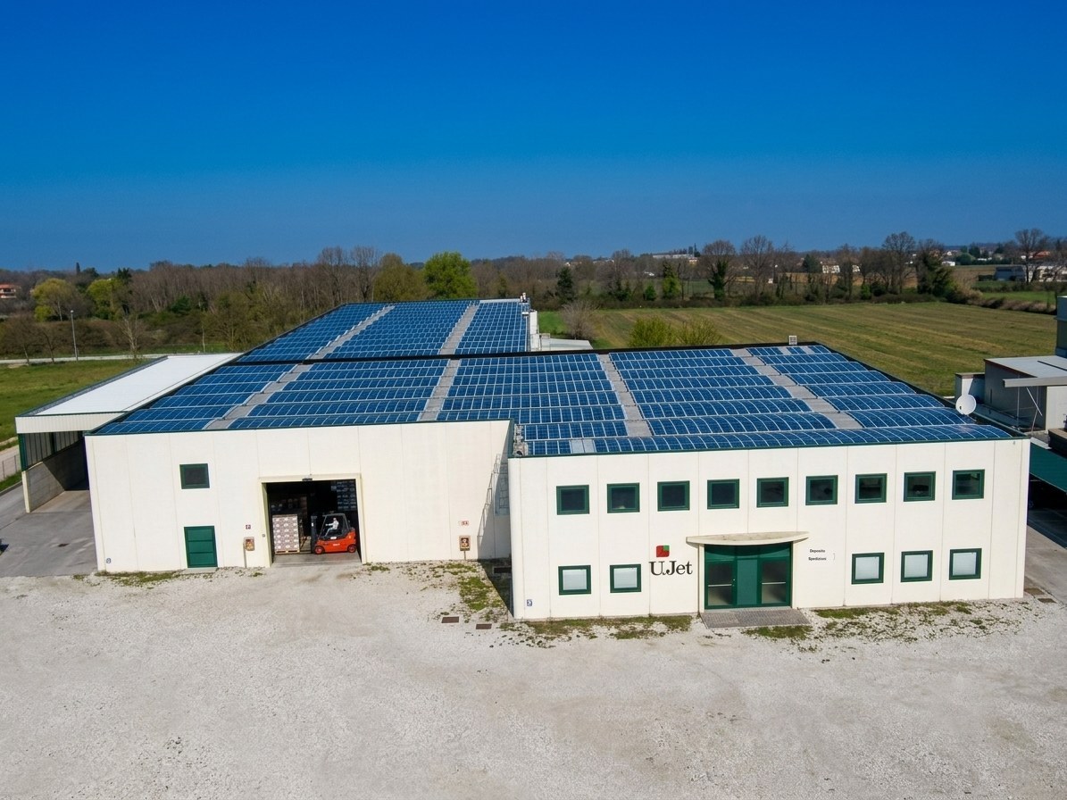 Aerial view of the U.Jet production plants, with photovoltaic roofing